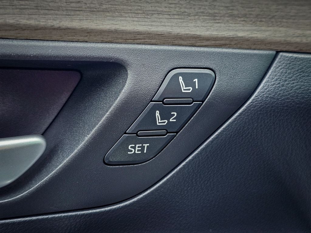 2025 Toyota Grand Highlander Platinum