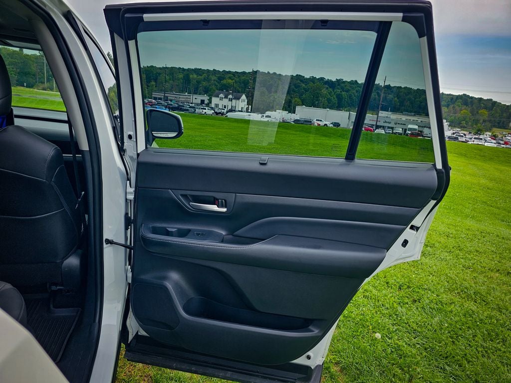 2025 Toyota Grand Highlander Platinum