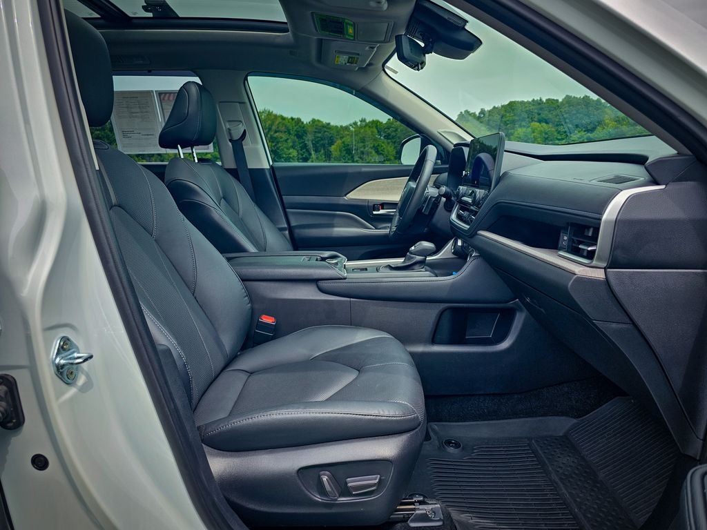 2025 Toyota Grand Highlander Platinum