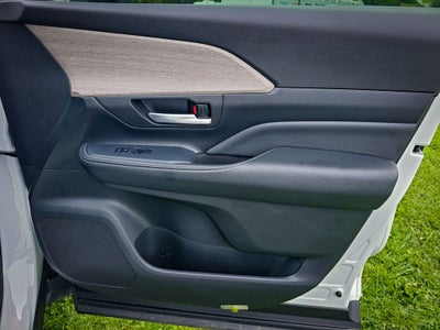 2025 Toyota Grand Highlander Platinum