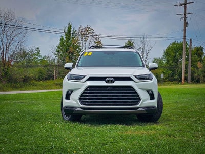 2025 Toyota Grand Highlander Platinum
