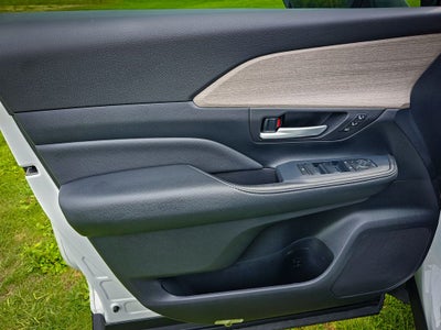 2025 Toyota Grand Highlander Platinum