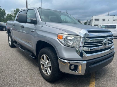 2016 Toyota Tundra SR5 5.7L V8