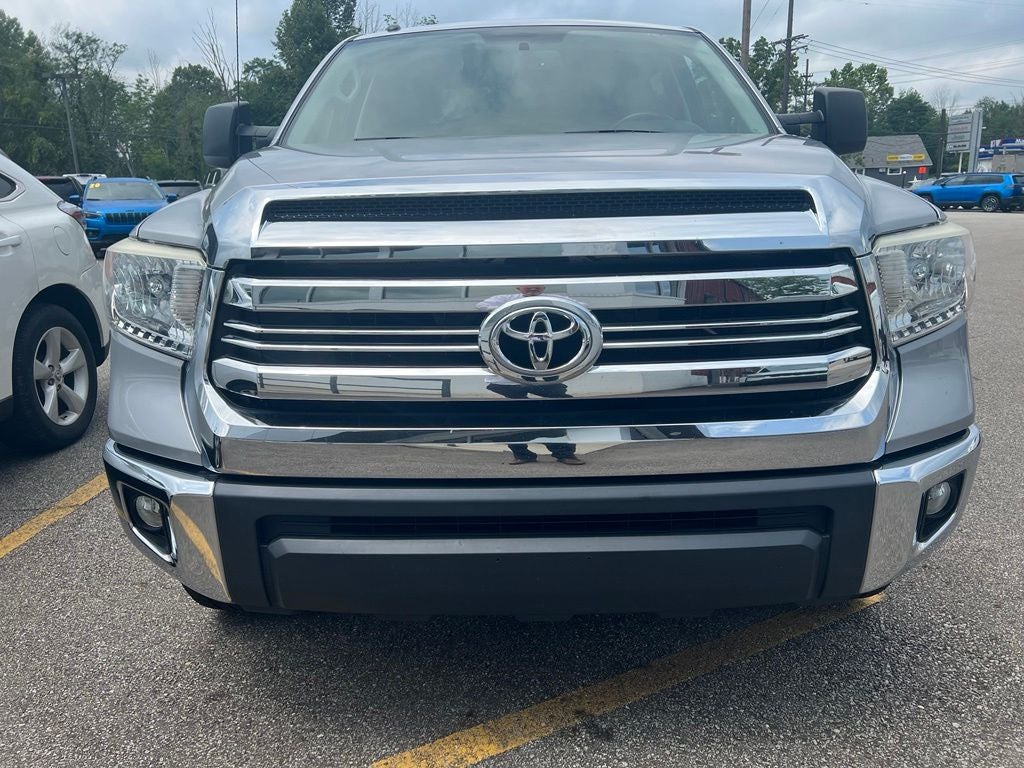 2016 Toyota Tundra SR5 5.7L V8