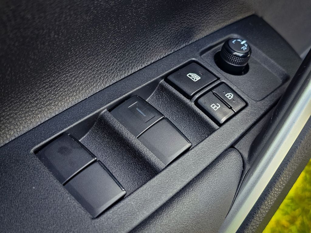 2023 Toyota Corolla Cross L