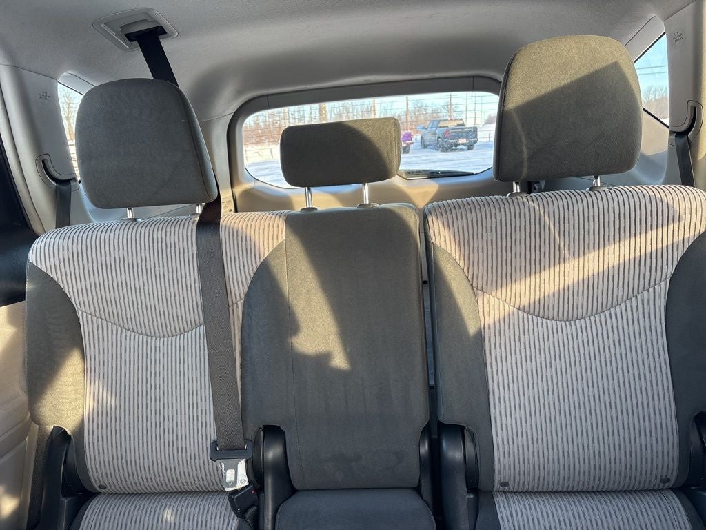 2016 Toyota Prius v Two