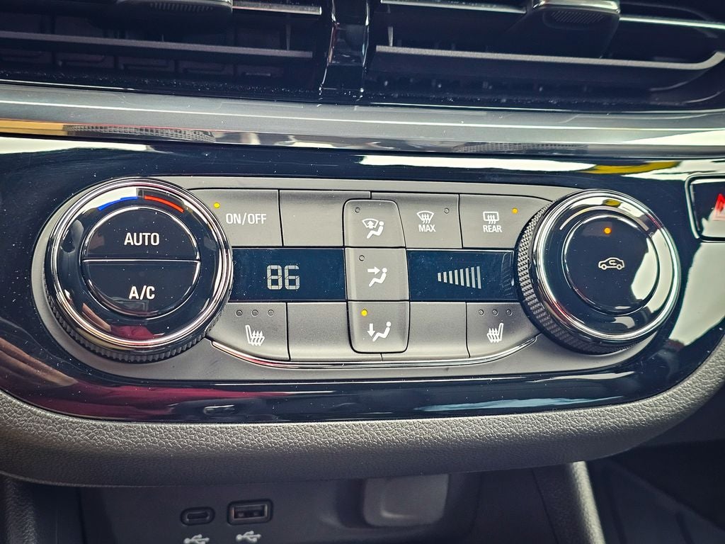 2026 Buick Envista Sport Touring FWD