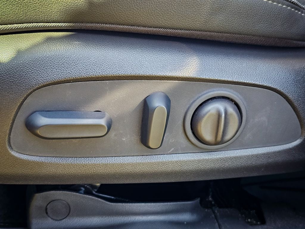 2023 Buick Encore GX Essence FWD