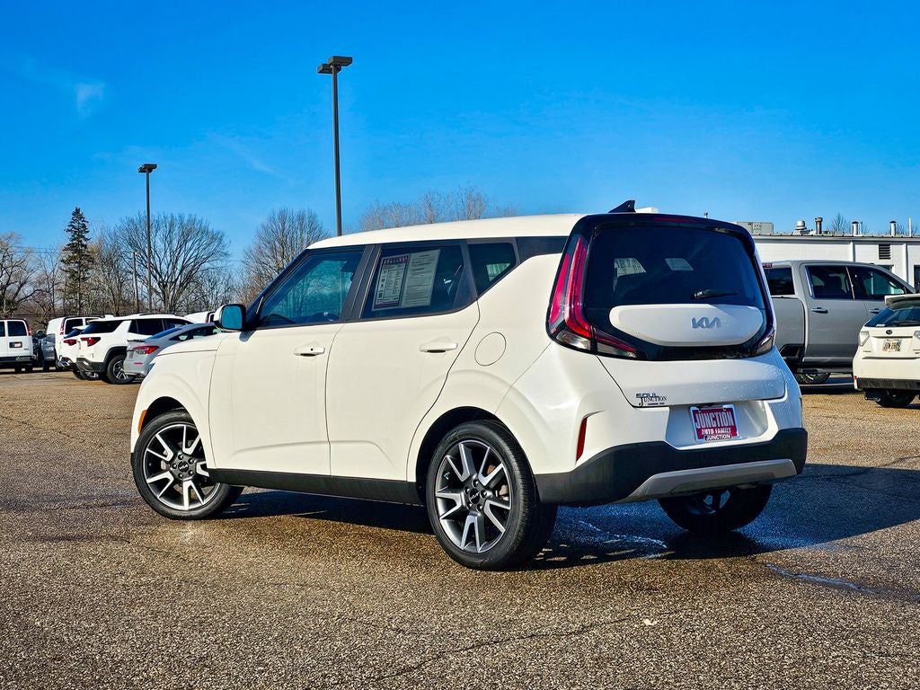 2024 Kia Soul EX