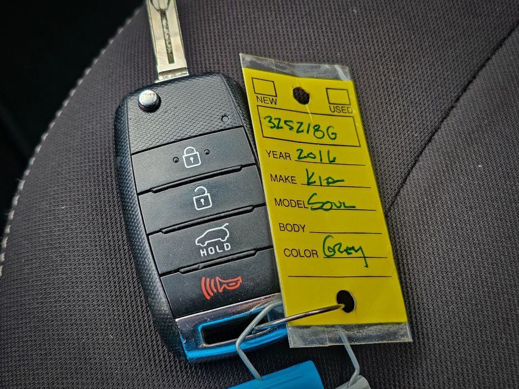 2016 Kia Soul Base