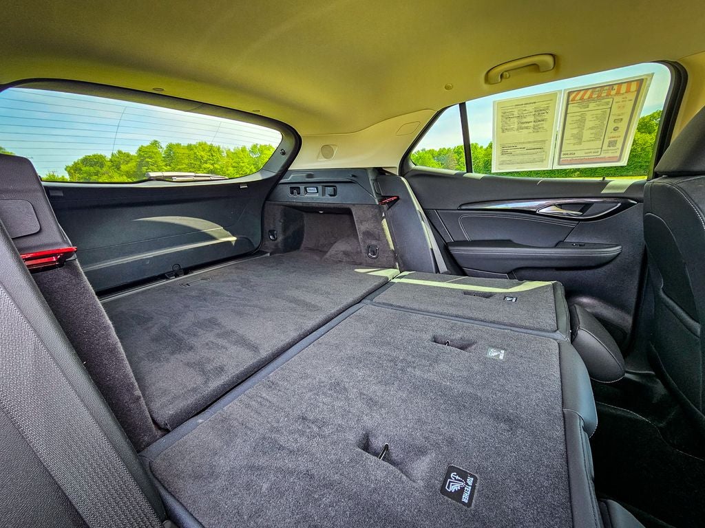 2023 Buick Envision Essence AWD