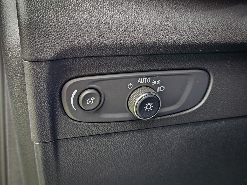 2023 Buick Envision Essence AWD