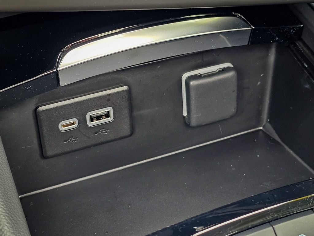 2023 Buick Envision Essence AWD