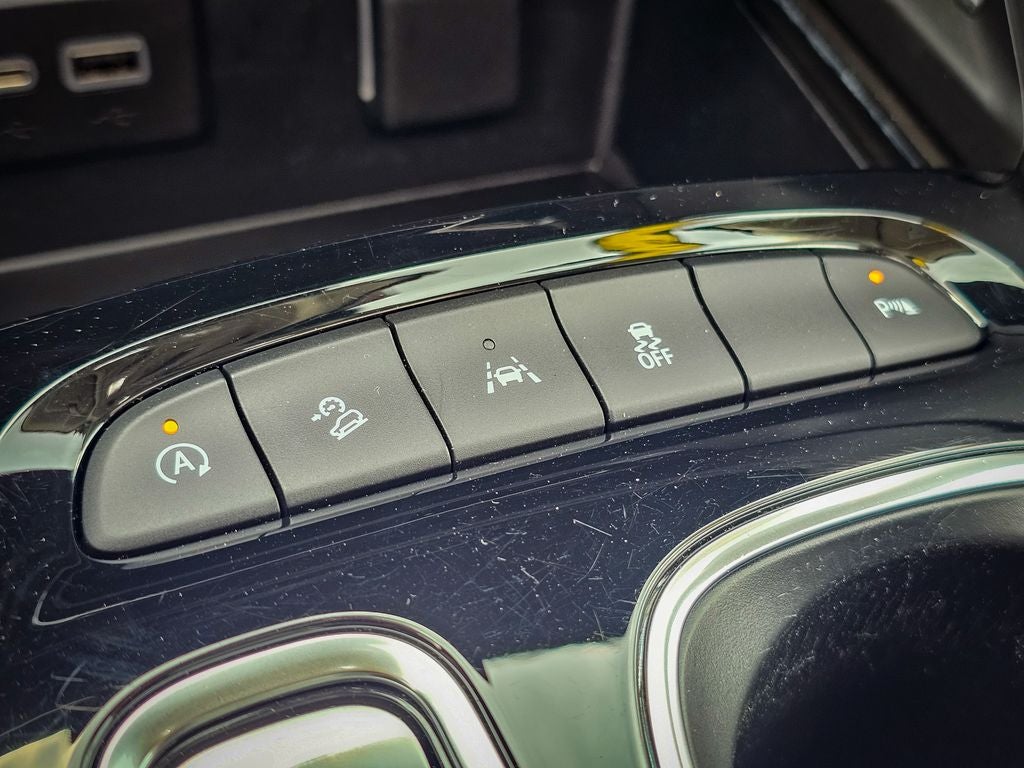 2023 Buick Envision Essence AWD