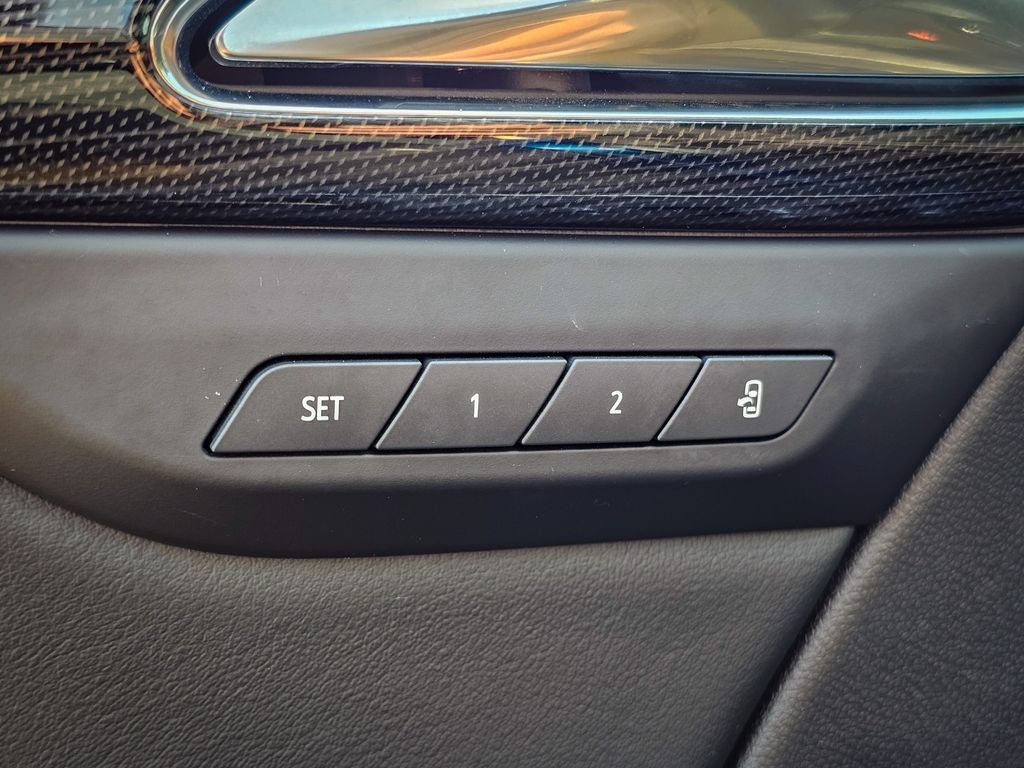 2023 Buick Envision Essence AWD