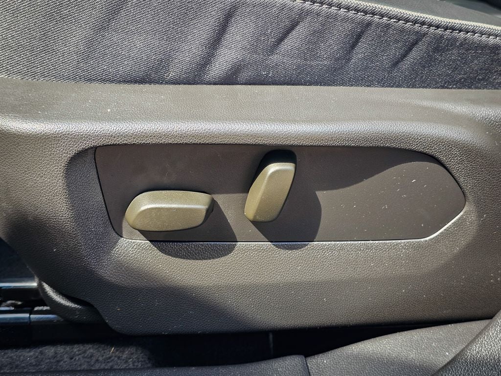 2023 Buick Envision Essence AWD