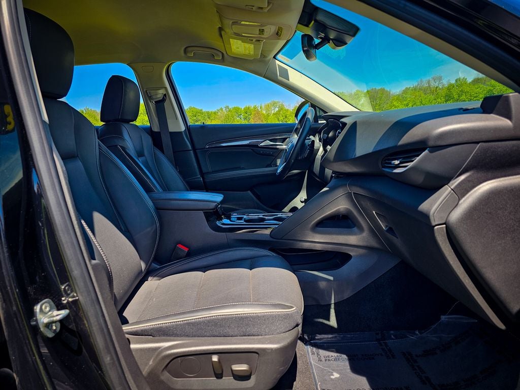2023 Buick Envision Essence - Photo 37