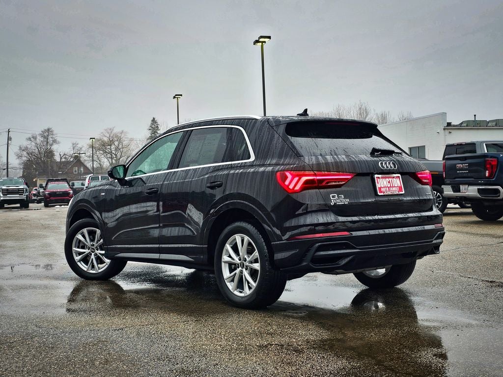 2022 Audi Q3 Premium 45 TFSI S line quattro Tiptronic