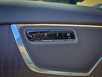 2020 Volvo XC90 T6 Momentum 6 Passenger
