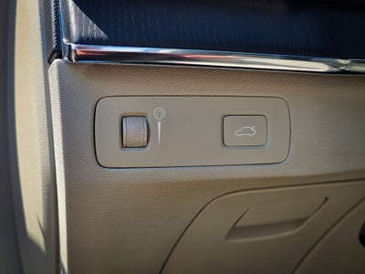 2020 Volvo XC90 T6 Momentum 6 Passenger