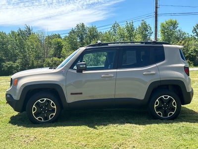 2016 Jeep Renegade Trailhawk