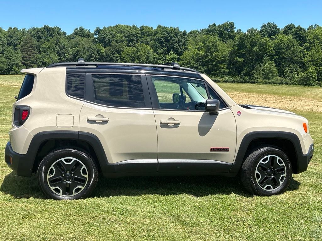 2016 Jeep Renegade Trailhawk
