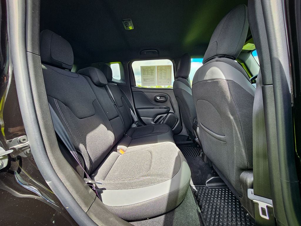 2022 Jeep Renegade Altitude 4x4
