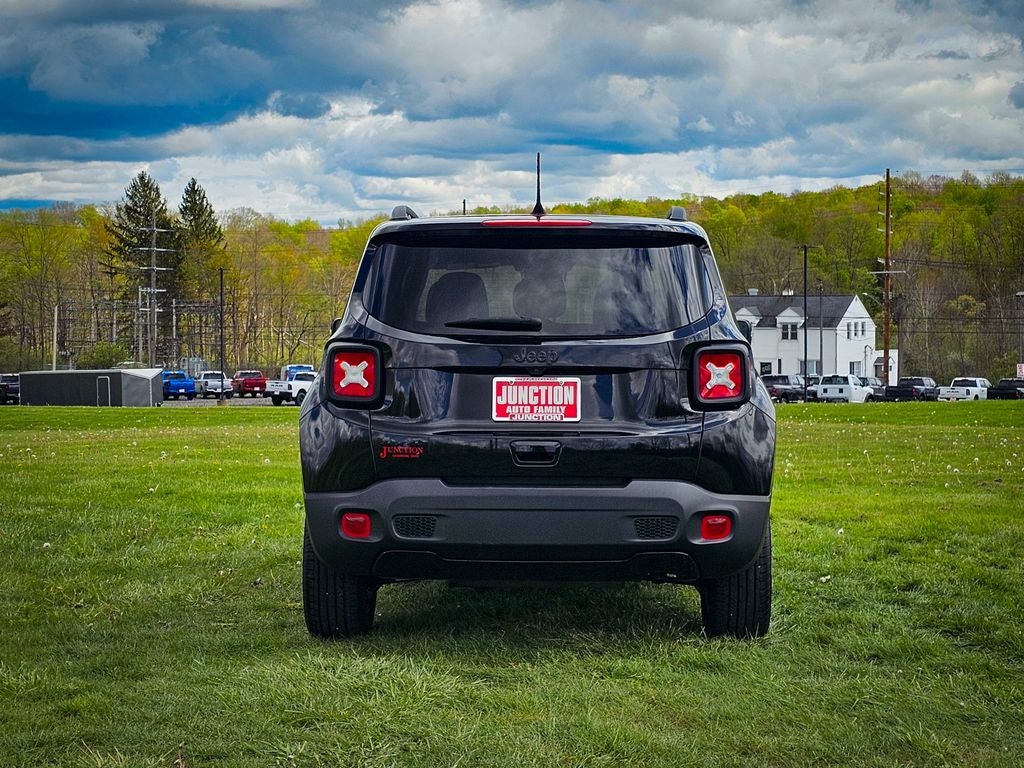 2022 Jeep Renegade Altitude 4x4