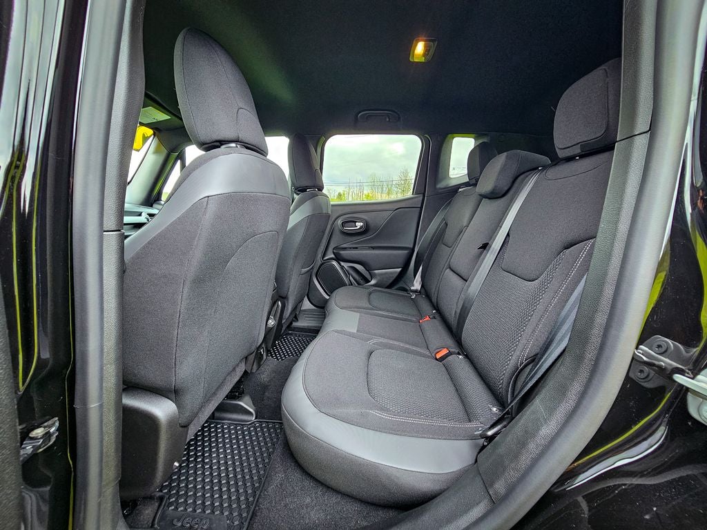 2022 Jeep Renegade Altitude 4x4